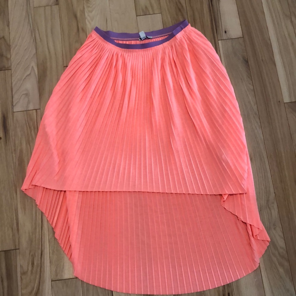 American Eagle skirt.